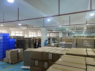 Shenzhen Mei Hui Optoelectronics Co., Ltd ligne de production du fabricant