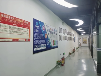 Shenzhen Mei Hui Optoelectronics Co., Ltd ligne de production du fabricant